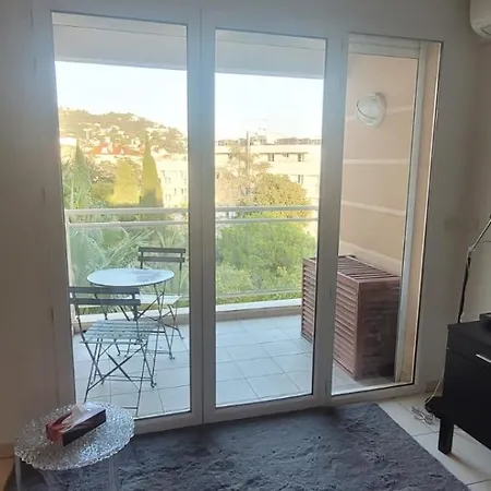 Apartment Centre Bristol Cannes