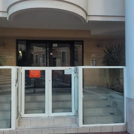 Centre Bristol Апартаменты Канны