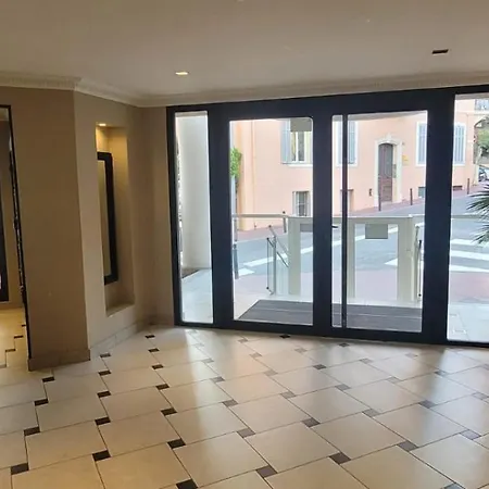 Апартаменты Centre Bristol Канны